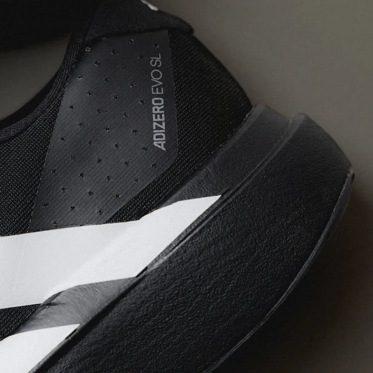 Vegane Sneaker|Laufschuhe*Adidas adizero Evo SL M Core Black / Footwear White / Core Black