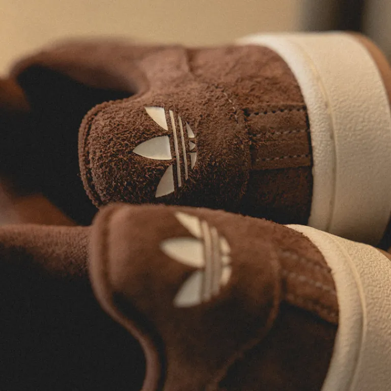 Leder Sneaker|Chunky Sneaker*Adidas Campus 00s W Earth Strata / Core White / Earth Strata