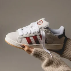 Leder Sneaker|Chunky Sneaker*Adidas Campus 00s W Crystal White / Chalk White / Preloved Ruby