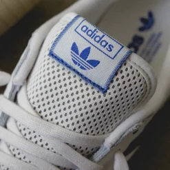 Leder Sneaker|Terrace Casual Sneaker*Adidas Gazelle Core White / Royal Blue / Cream White