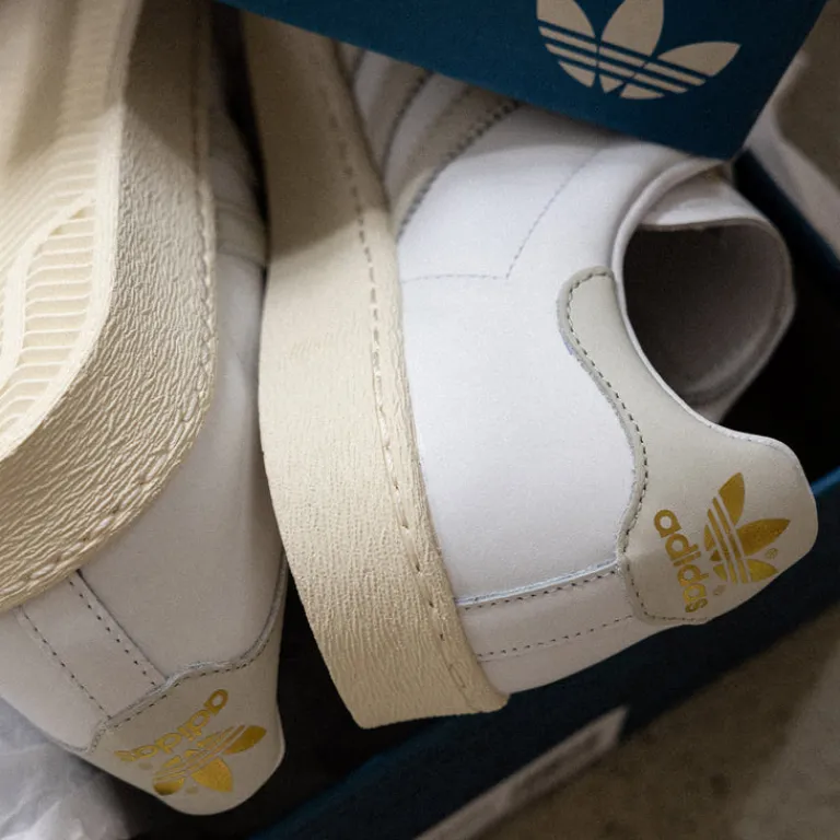Leder Sneaker|Terrace Casual Sneaker*Adidas Jabbar Low Footwear White / Orbital Grey / Crew White