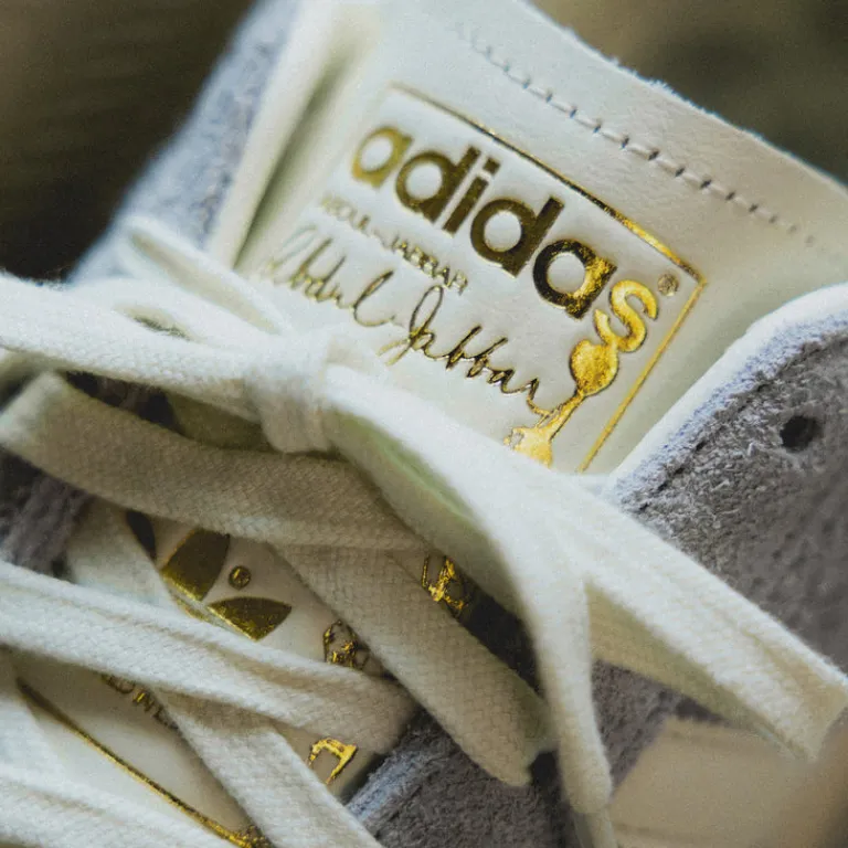 Leder Sneaker|Terrace Casual Sneaker*Adidas Jabbar Low Grey Two / Ivory / Warm Van