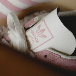 Leder Sneaker|Terrace Casual Sneaker*Adidas München W Wonder Mauve / Off White / Silver Metallic