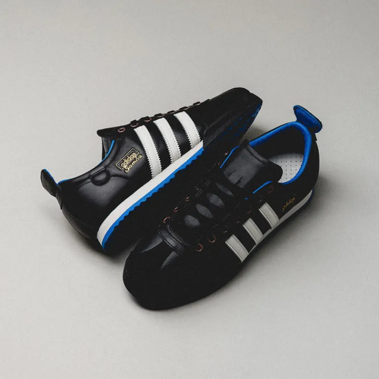Leder Sneaker|Terrace Casual Sneaker*Adidas Samba 62 Core Black / Cloud White / Blue Bird