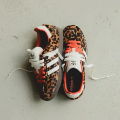 Leder Sneaker|Terrace Casual Sneaker*Adidas Samba OG W Core Black / Preloved Red / Cream White