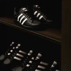 Leder Sneaker*Adidas Superstar 82 Core Black / Footwear White / Core Black