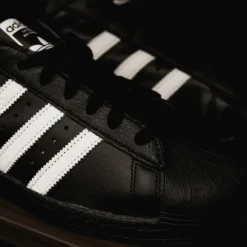 Leder Sneaker*Adidas Superstar 82 Core Black / Footwear White / Core Black