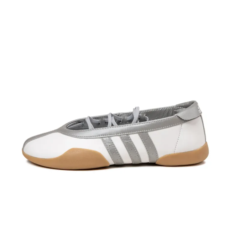 Leder Sneaker|Ballerinas*Adidas Taekwondo Mei Ballet W Footwear White / Silver Metallic / Gum 3