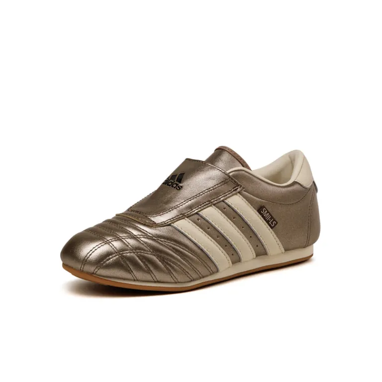 Leder Sneaker|Terrace Casual Sneaker*Adidas Taekwondo W Earth Strata / Cream White / Gum