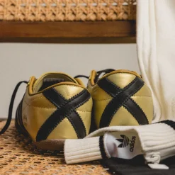 Leder Sneaker|Terrace Casual Sneaker*Adidas Tokyo Decon W Gold Metallic / Core Black / Preloved Brown