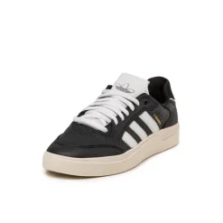Leder Sneaker*Adidas Tyshawn Low Core Black / Footwear White / Cream White
