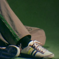 Leder Sneaker|Terrace Casual Sneaker*Adidas x Brain Dead Forest Hills Crew White / Panton / Night Red