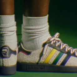 Leder Sneaker|Terrace Casual Sneaker*Adidas x Brain Dead Forest Hills Crew White / Panton / Night Red