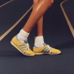 Leder Sneaker|Terrace Casual Sneaker*Adidas x Sporty & Rich SL 72 Light Yellow / Real Blue / Footwear White