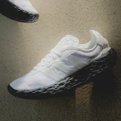 Vegane Sneaker|Weiße Sneaker*Adidas ZPONGE Footwear White / Metallic Silver / Supplier Color