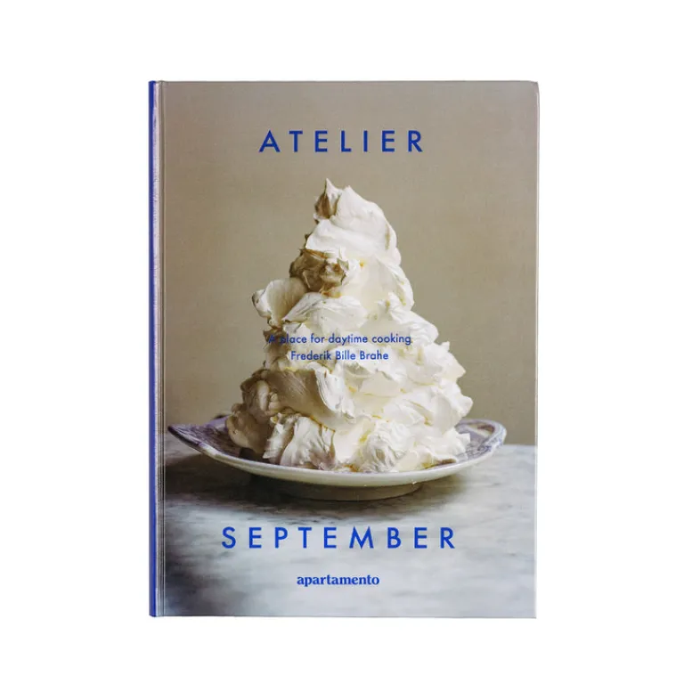 Bücher & Magazine*Apartamento Atelier September: A place for daytime cooking Multi