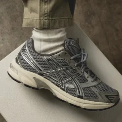 Vegane Sneaker|Retro Runner*Asics GEL-1130 Clay Grey / Pure Silver