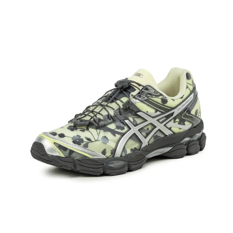 Retro Runner*Asics GEL-Cumulus 16 SSCB Ivory / Black