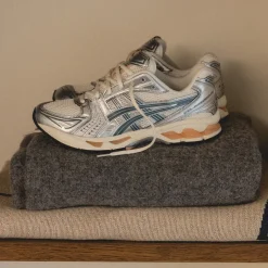 Vegane Sneaker|Retro Runner*Asics GEL-Kayano 14 Cream / Ironclad