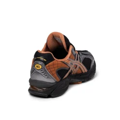 Vegane Sneaker|Retro Runner*Asics GEL-Nimbus 10.1 Black / Rust Orange