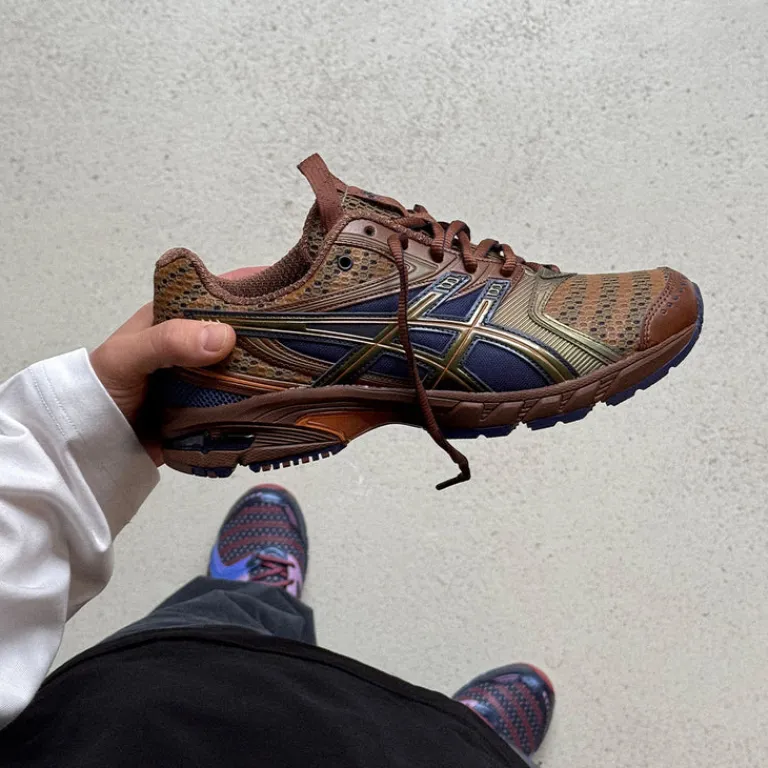 Retro Runner*Asics UB9-S GEL-DS Trainer 14 Desert Camp / Piquant Orange
