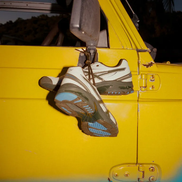 Retro Runner*Asics x Temptation Vacation GEL-DS Trainer 14 Cream / Olive Canvas