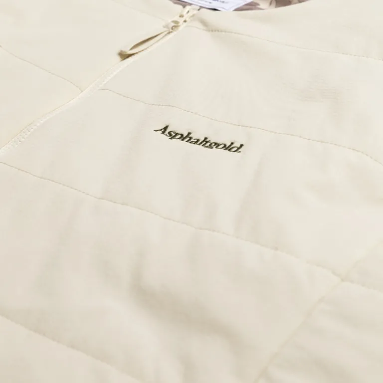 Westen*Asphaltgold *Never Enough.* Vest Sand