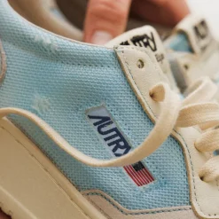 Leder Sneaker*Autry Medalist Dragon / Goat *Super Vintage* Celestial Blue / White