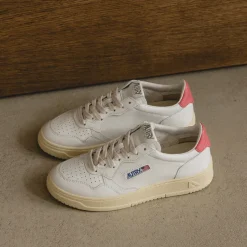 Leder Sneaker|Weiße Sneaker*Autry Medalist W White / Tearose