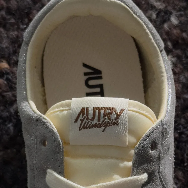 Leder Sneaker|Terrace Casual Sneaker*Autry Windspin W *Lamb Leather / Nylon* Silver / Ivory