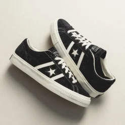 Leder Sneaker*Converse One Star Academy Pro *Suede* Black / Egret