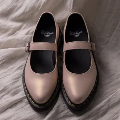 Leder Sneaker|Ballerinas*Dr. Martens Elphie Mary Jane Powder Pink / Gold Shift