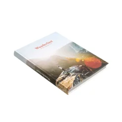 Bücher & Magazine*GESTALTEN Wanderlust - Hiking on legendary trails