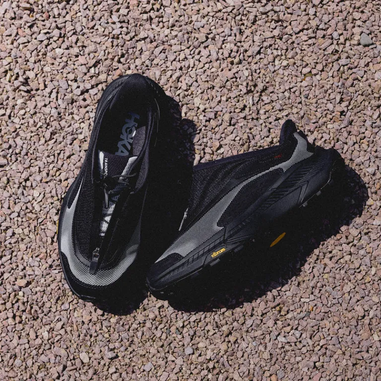 Vegane Sneaker|Outdoor Sneaker*HOKA Project Transport Black / White