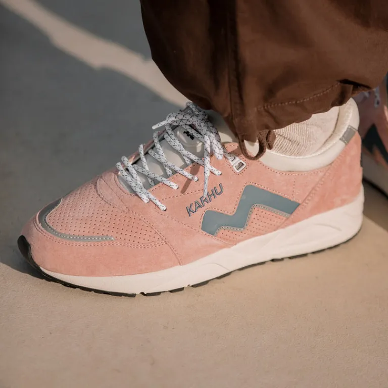 Leder Sneaker|Retro Runner*Karhu Aria 95 Cameo Rose / Blue Mirage