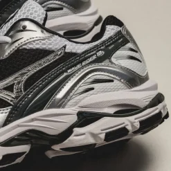 Leder Sneaker|Weiße Sneaker*Mizuno Wave Rider 10 White / Silver / Black