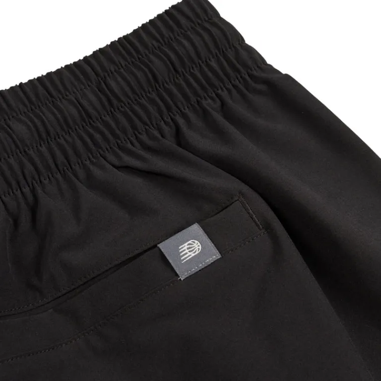 Jogginghosen*New Balance In Game Woven Track Pant Black