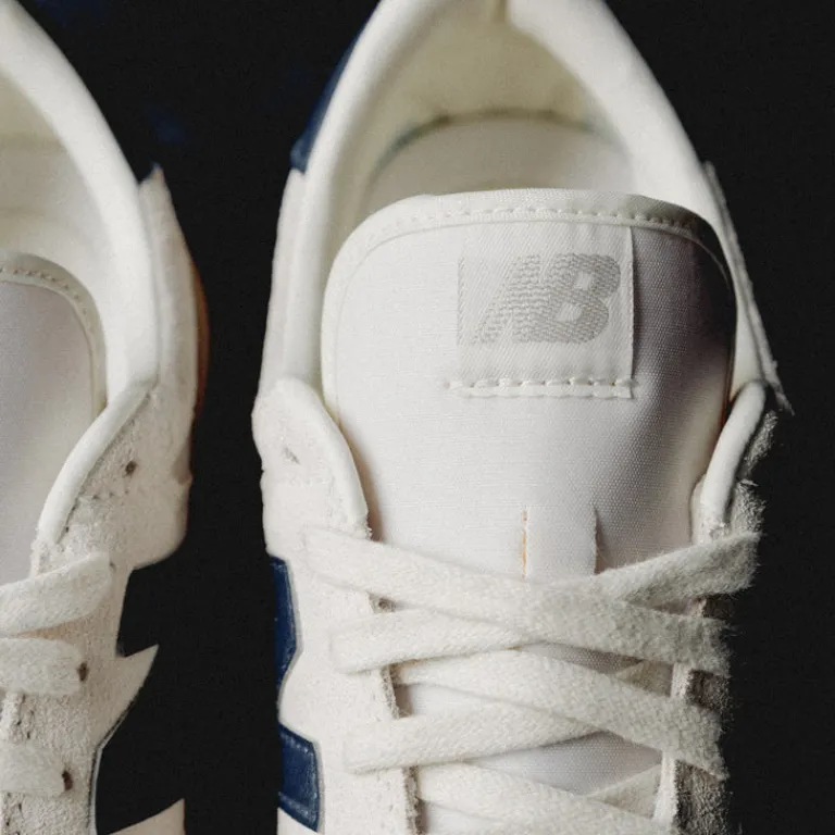 Leder Sneaker|Terrace Casual Sneaker*New Balance T500CF Sea Salt / Navy / Angora