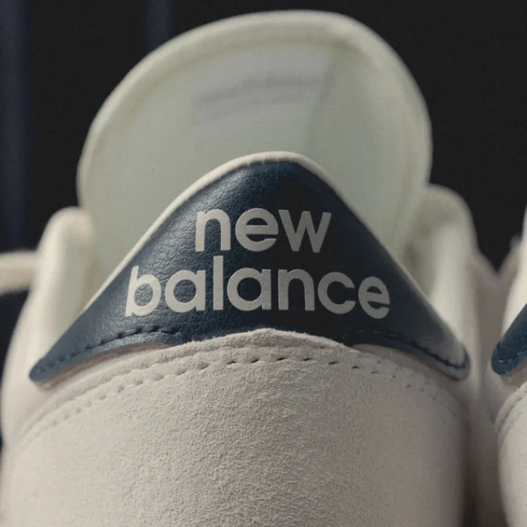 Leder Sneaker|Terrace Casual Sneaker*New Balance T500NAV Sea Salt