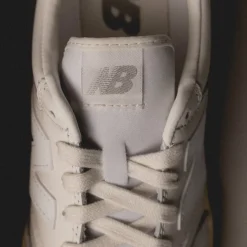 Leder Sneaker|Terrace Casual Sneaker*New Balance T500WL Sea Salt