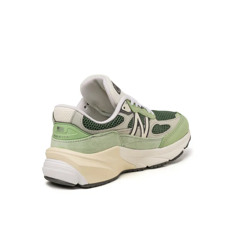 Leder Sneaker|Terrace Casual Sneaker*New Balance U990AB6 *Made in USA* Avocado / Natural Mint