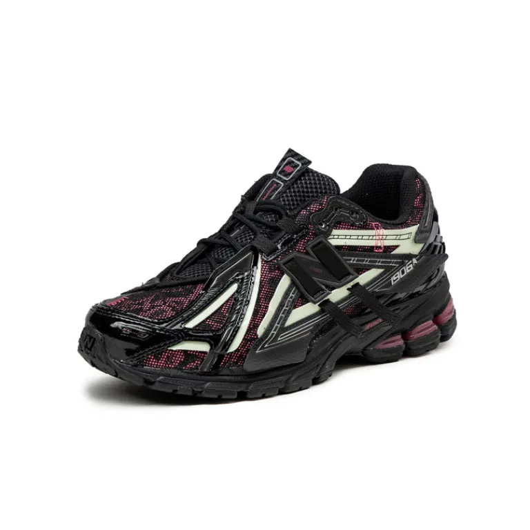 Leder Sneaker|Retro Runner*New Balance U1906AD *Glow in the Dark* Black / Dragon Berry / White
