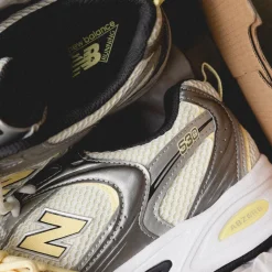 Leder Sneaker|Retro Runner*New Balance U530ADG Silver Metallic