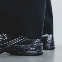 Vegane Sneaker|Retro Runner*New Balance U740BM2 Black / Silver Metallic
