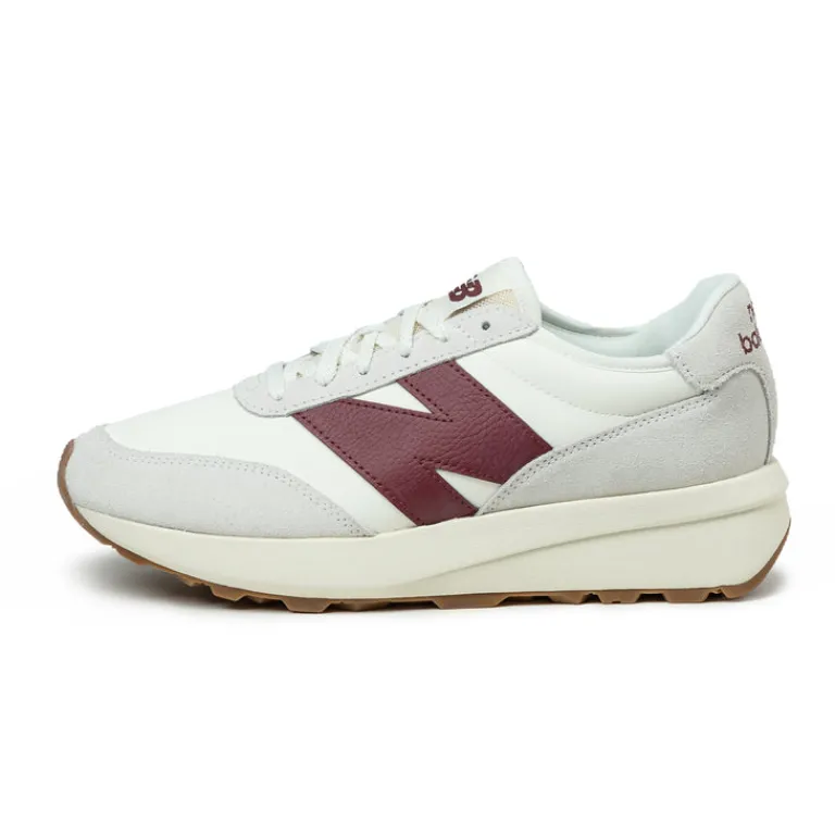 Leder Sneaker|Retro Runner*New Balance U370CB Sea Salt / Classic Crimson