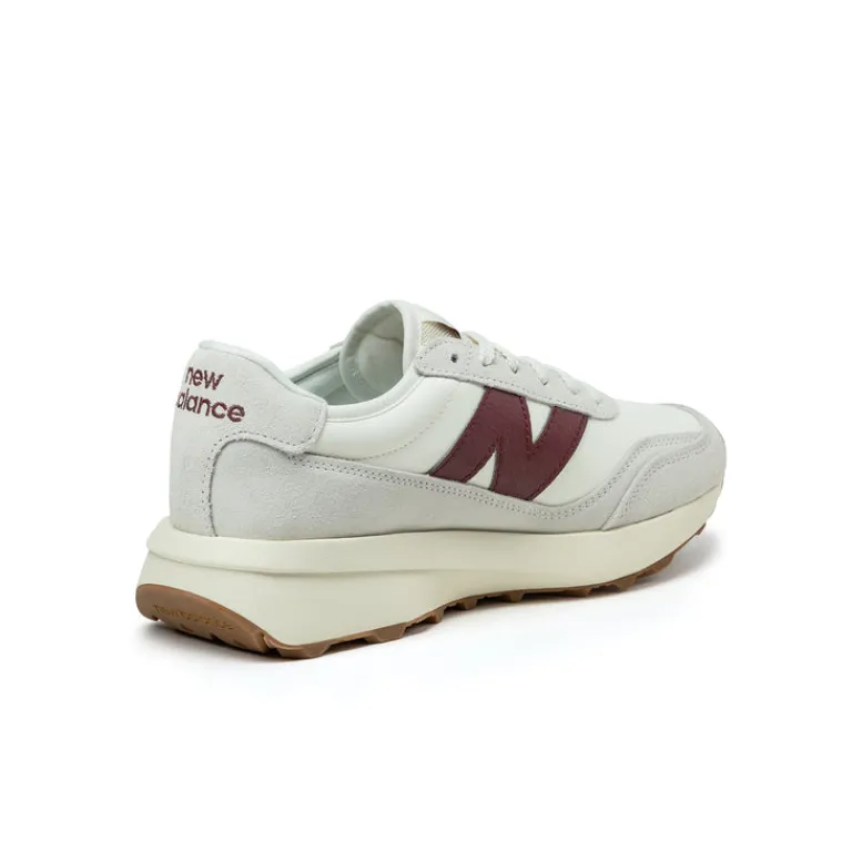 Leder Sneaker|Retro Runner*New Balance U370CB Sea Salt / Classic Crimson