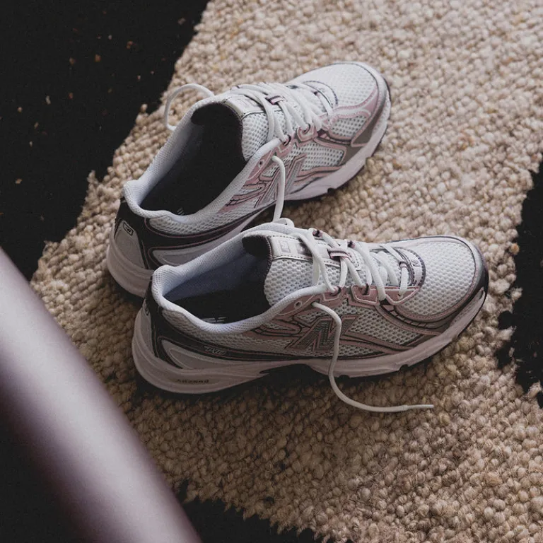 Vegane Sneaker|Weiße Sneaker*New Balance U740PK2 Ice Wine / White / Rose Sugar / Silver Metallic