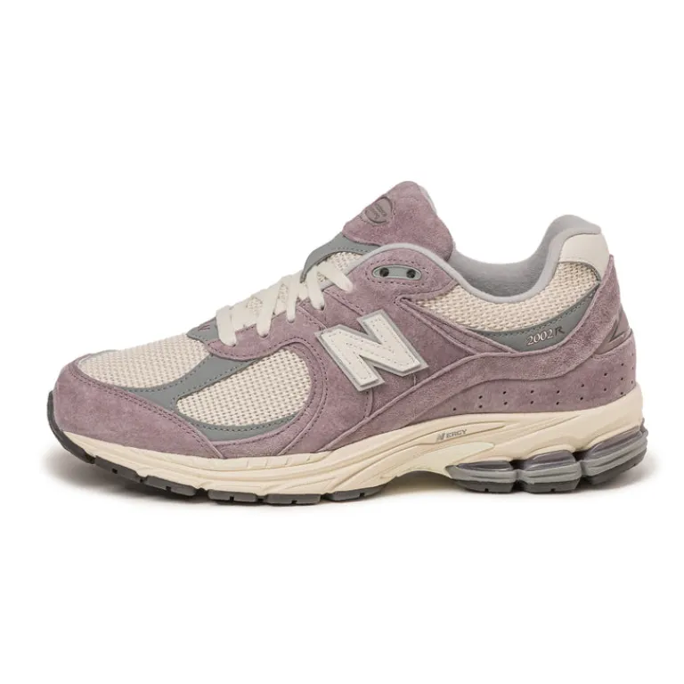 Leder Sneaker|Retro Runner*New Balance U2002RRB Ice Wine / Linen