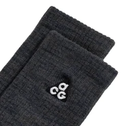 Socken*Nike ACG Everyday Cushioned Crew Socks Anthracite / Volt / Black / Summit White
