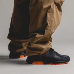 Leder Sneaker|Retro Runner*Nike Air 180 Black / Black / Hyper Crimson